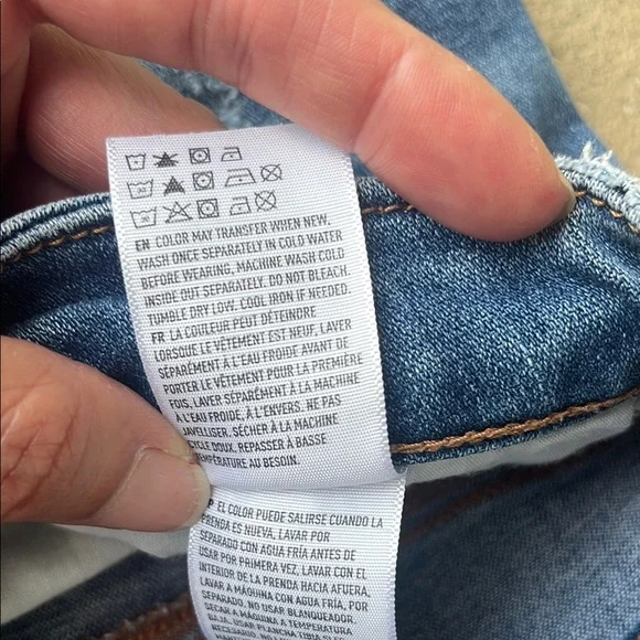 EUC American Eagle Outfitters Skinny highest rise Distressed jegging - Picture 4 of 16